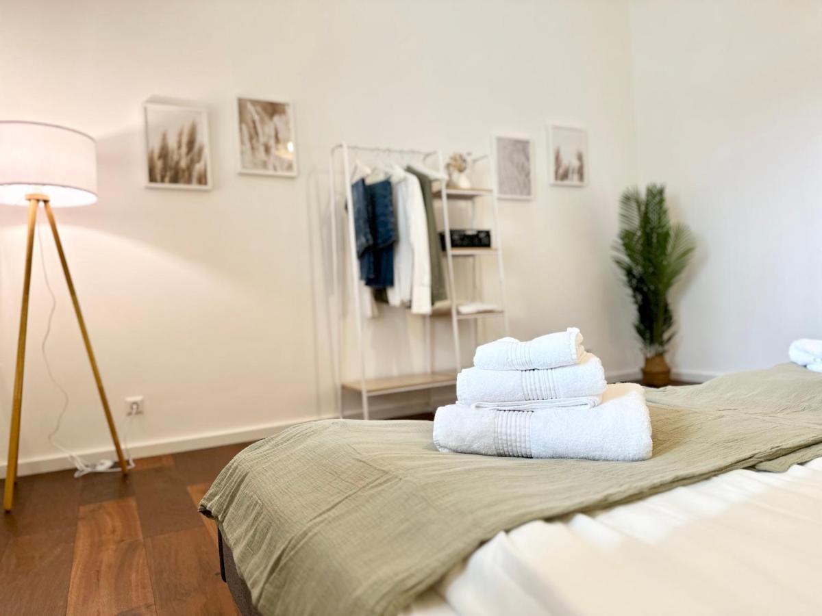 Mystay: Zentral I Design I Prime I Gaeste Wc Heidelberg Buitenkant foto